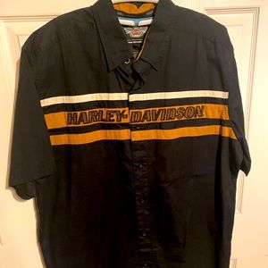 Men’s HD button up shirt